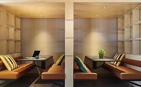 greet hotel Paris Nord 18è